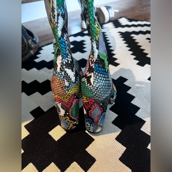 Size 39 multi-colored faux snake skin knee high boots - Picture 6 of 11